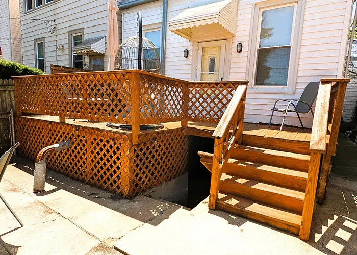 The Avondale *